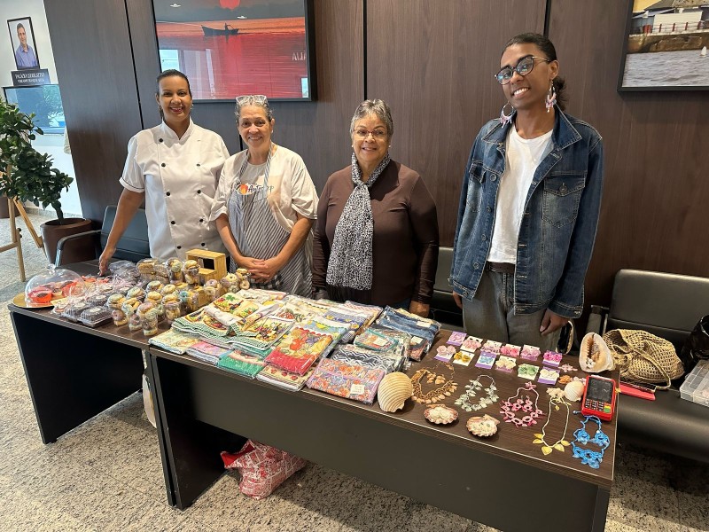 Artesãos de SJB ganham novo espaço para expor e comercializar a produção