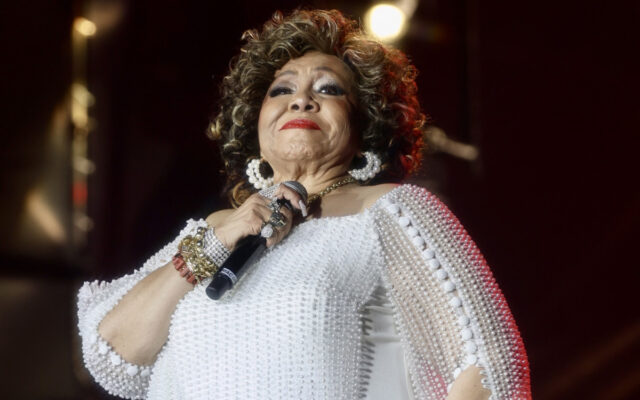 Carro da cantora Alcione é roubado na Zona Norte