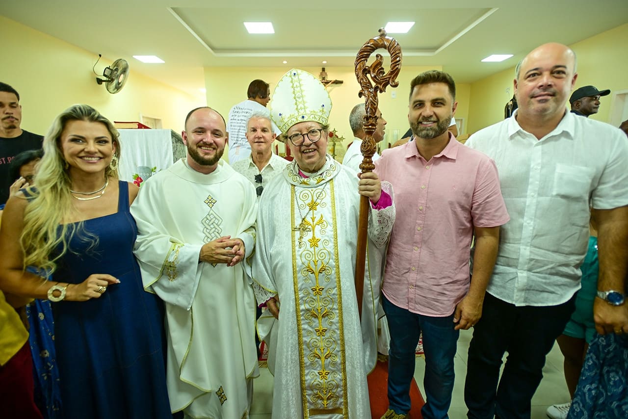 Prefeito Wladimir participa de missa solene em celebração a Santo Amaro