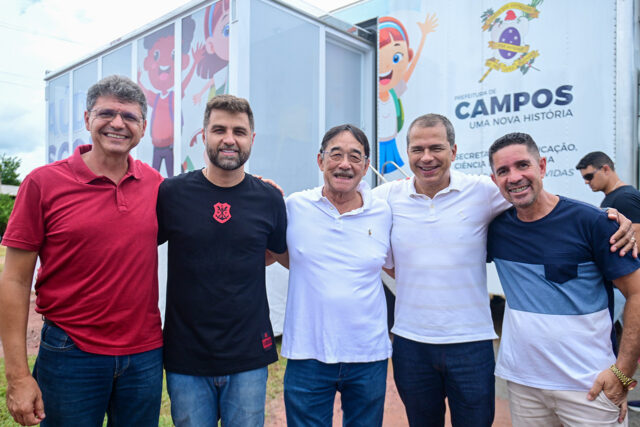 Wladimir e Frederico anunciam praça e creche no Morar com Saúde do Aldeia II