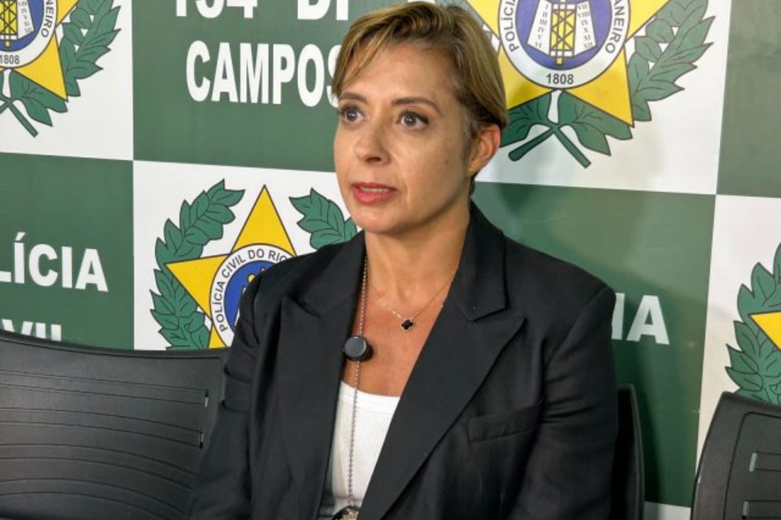 Delegada Carla Tavares deixa o comando da 134ª DP de Campos
