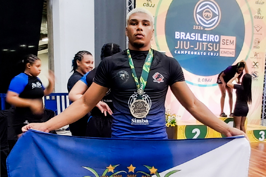 Atleta de Jiu-Jitsu de São Francisco sobe ao pódio no Campeonato Brasileiro sem Kimono 2026