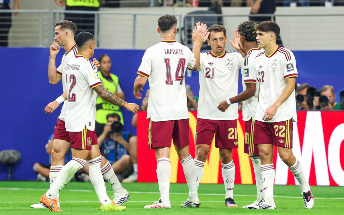 Espanha se impõe, vence a França e está na final da Copa do Mundo