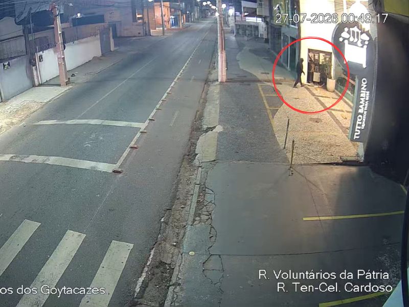Guardas do Centro + Seguro prendem suspeitos de furto de cabos de energia em academia