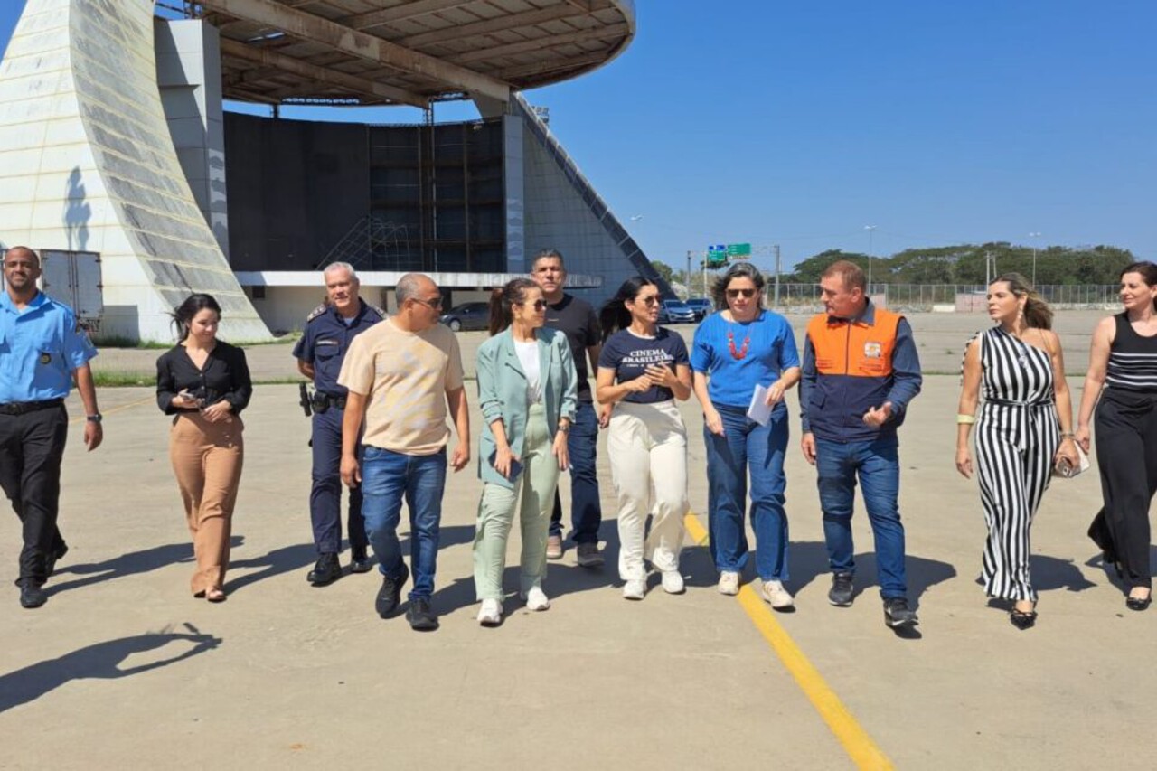 Vistoria reúne equipes da Prefeitura no CEPOP para preparação do desfile de 7 de Setembro