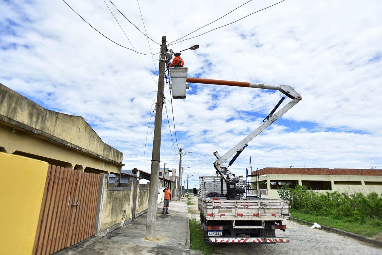 Iluminação pública: Praia de Farol de São Tomé se prepara para ser 100% LED