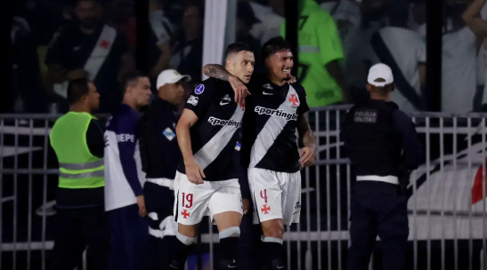 Vasco mantém possibilidade de final brasileira na Copa Sul-Americana